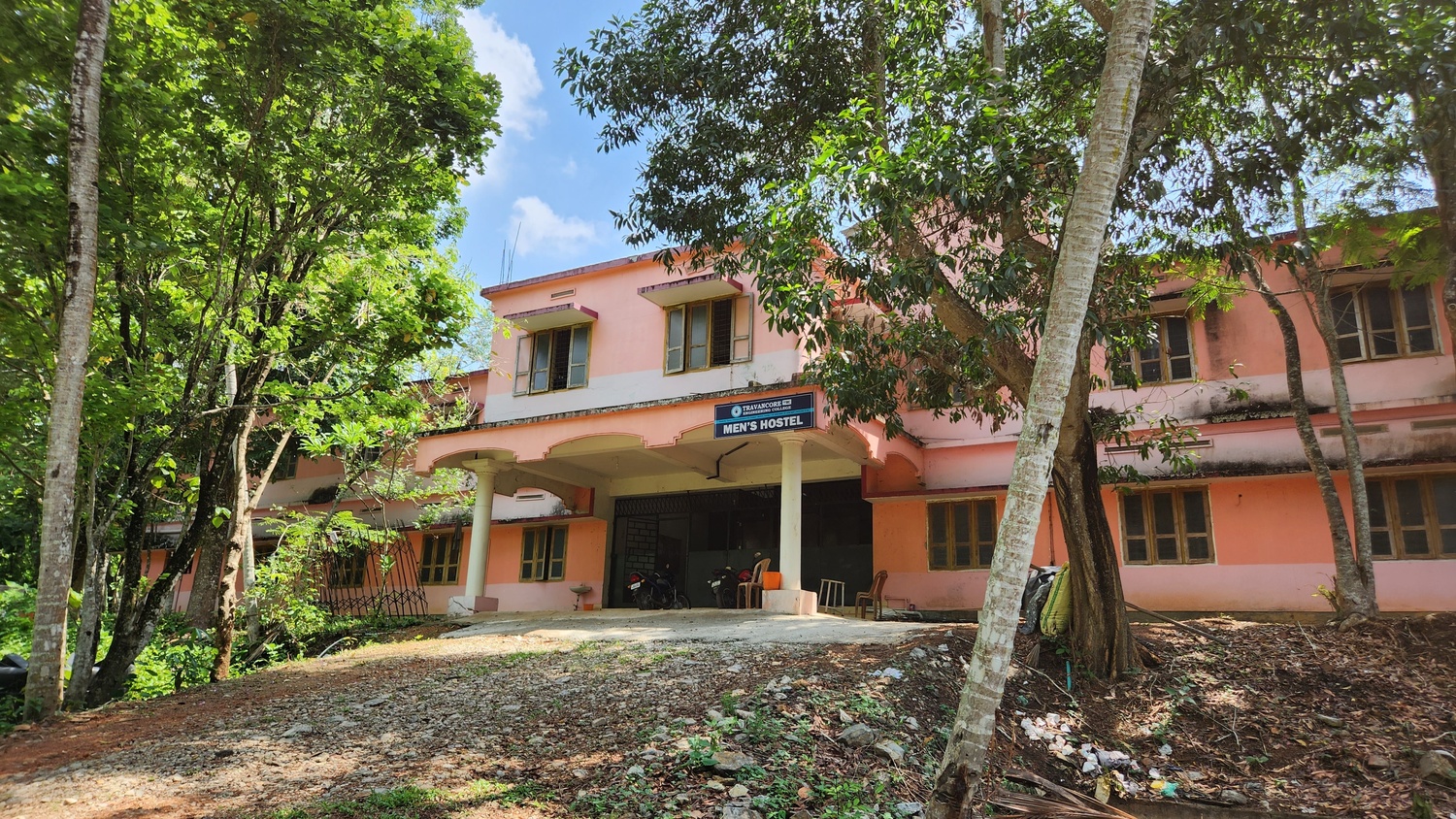 MEN_HOSTEL_TEC